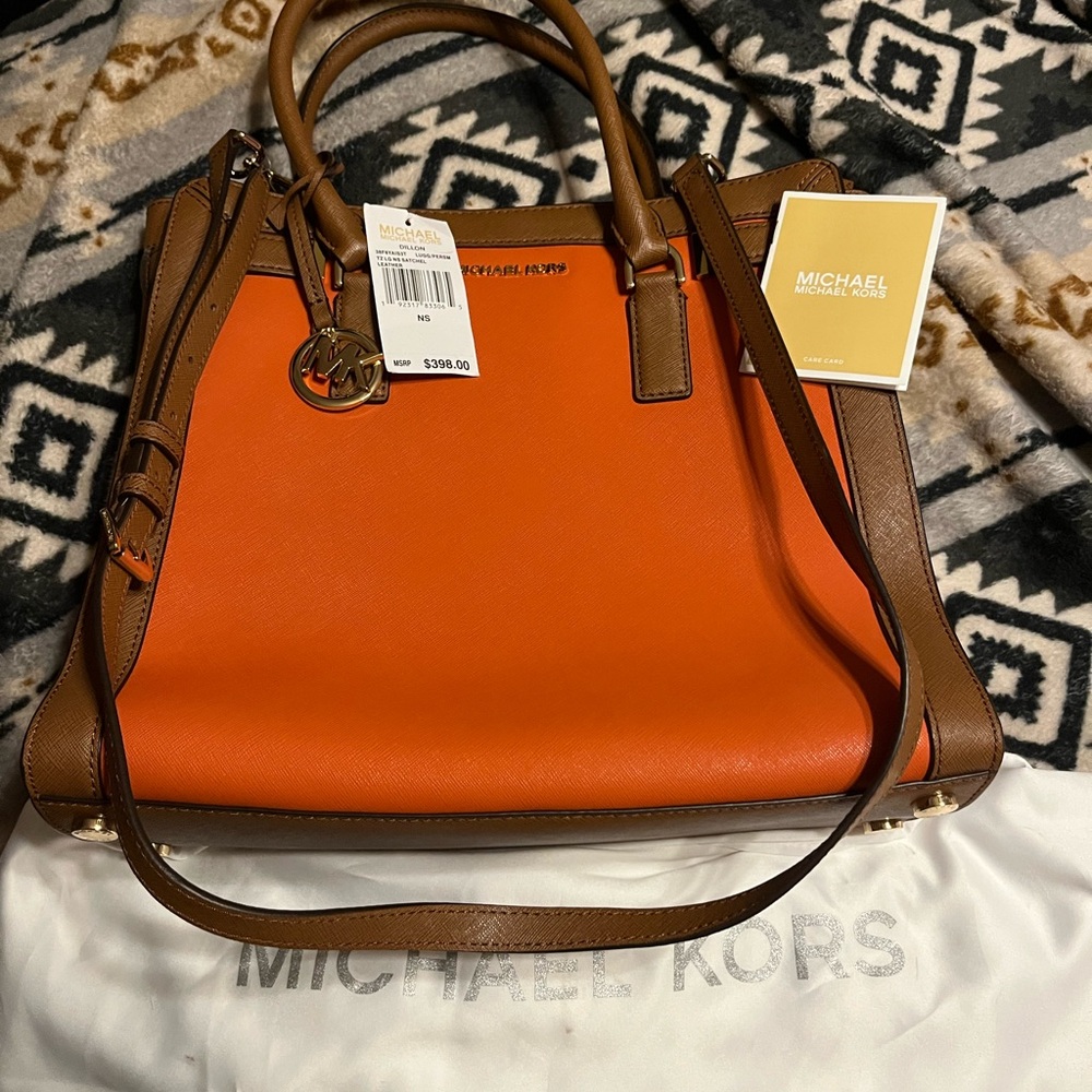 Michael Kors NWT RARE Color Dillon Shoulder Bag with Gold Hardware